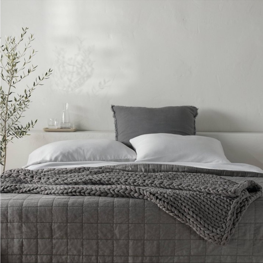 50"×70" Oversized Solid Bed Throw Dark
Gray - Casaluna